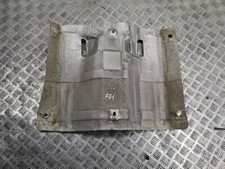 2010 Essence Capot Canule