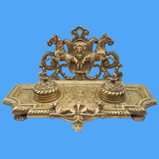 encrier secrétaire bronze signé E.G décoration chevaux visage lionnes antiquité