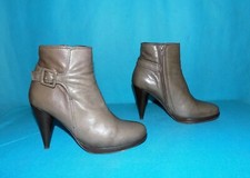 bottines a talons MAJE en cuir taupe pointure 36 FR