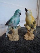 Lot vintage de 2 oiseaux JAPAN en biscuit de 9 cm, perruche/serin, très bon état