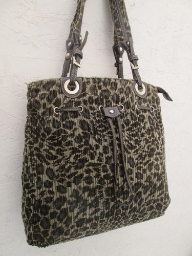Sac main fuchsia velours - à,