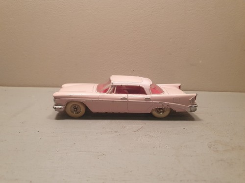 Chrysler saratoga dinky - chrysler,