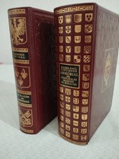 ****     ARMOIRIES  ET