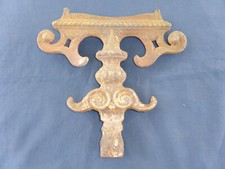 Ancien Cure-bottes à sceller au sol décrottoir jardin fonte décoré Lg 29 cm