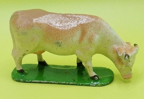 Figurine quiralu ferme - figurine, /