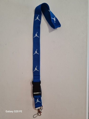 Cordon tour cou porte clef - de,
