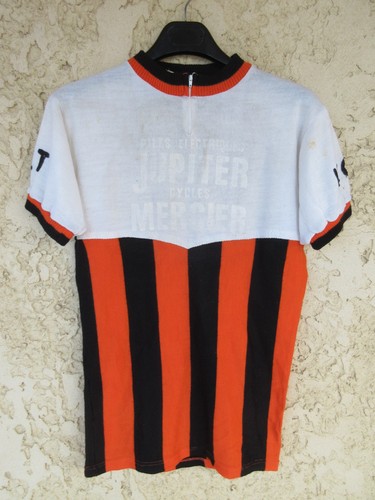 Maillot cycliste t vintage - u.c.t,