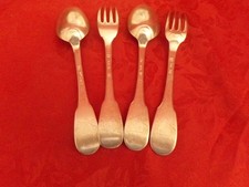 deux couverts, Paris 1768, armoiriés, Mo NM Langlois, en argent massif