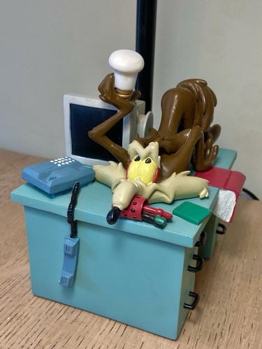 Figurine lampe coyote - lampe,
