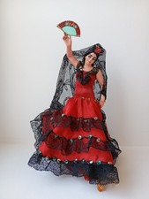 Poupée espagnole vintage