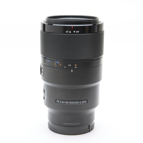 Sony 90mm macro g oss - fe, f/2.8