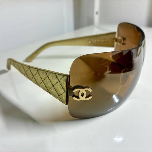 Lunettes soleil chanel - lunettes,