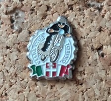 Pin's Vespa Club Torino L'italienne Scooter Pin Pins Anniversaire Vintage Rare