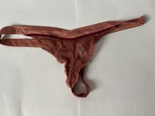 tanga dentelle et satin sexy