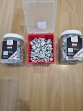 lots attache pontet pour cable