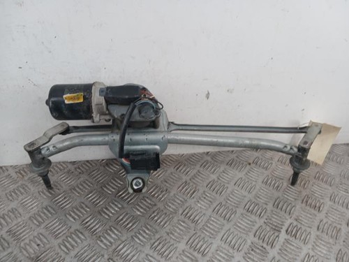 Moteur essuie glace avant