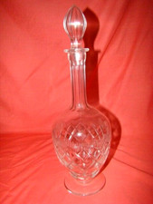 carafe à vin à piédouche en cristal gravé de " Lorraine "époque début 20 ème