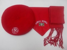Béret basque , foulard basque , ceinture basque