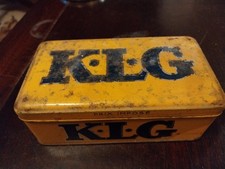 BOITE KLG ANCIENNE EN TOLE