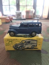 CIJ 3/69 - RENAULT 300 KGS DAUPHINOISE GENDARMERIE No Solido Dink Toys Jrd