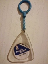 PORTE CLES publicitaire PLASTIQUE MERE PICON DES ALPES AU LAIT PUR