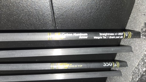 Hoyt bow with many extras - hoyt,