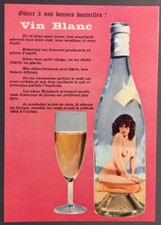 CARTE POSTALE FEMME : Vin Blanc (30)