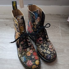 Vintage 90s martens - vintage, in
