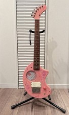 Mini guitare électrique