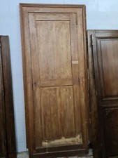 porte en sapin avec son bâti