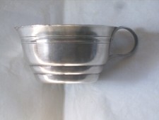 Tasse à anse ancienne en métal argenté poinçonné notamment d'une étoile