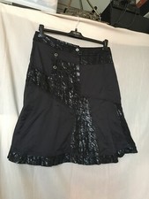 Jolie jupe noire FRED SABATIER patchwork bimatière taille 44