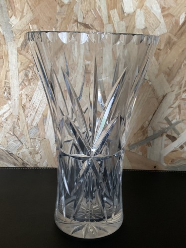 Très beau vase cristal - très,