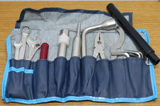 vintage BMW original TROUSSE a
