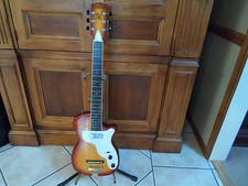 Vintage style Stratotone