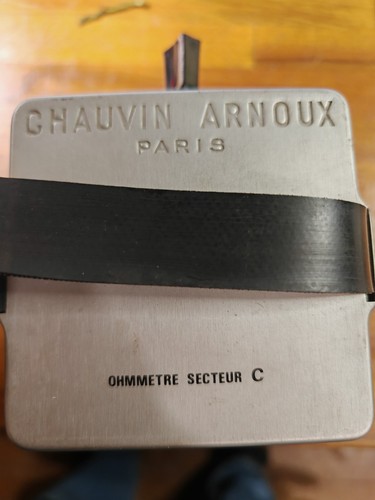 Mégohmmètre chauvin arnoux - mégohmmètre,