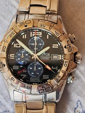 Très belle montre LOTUS