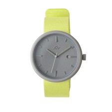 Montre analogique durable pour