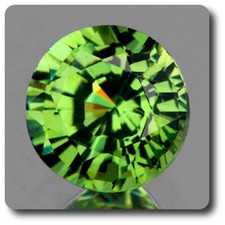 0.52 cts GRENAT DEMANTOIDE . VVS Ural Mountains, Russie. Avec Certificat d'auth