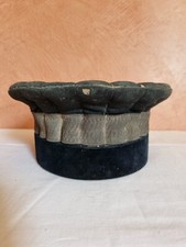 Ancien CHAPEAU COIFFE TOQUE  de MAGISTRAT en velours noir.