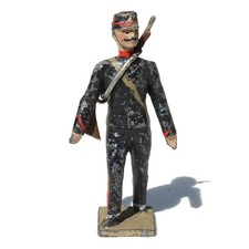 Ancienne figurine en plomb