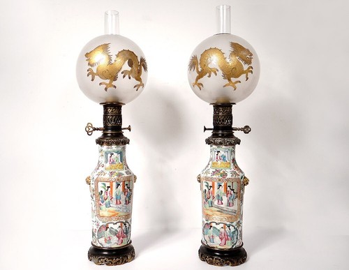 Paire lampes pétrole