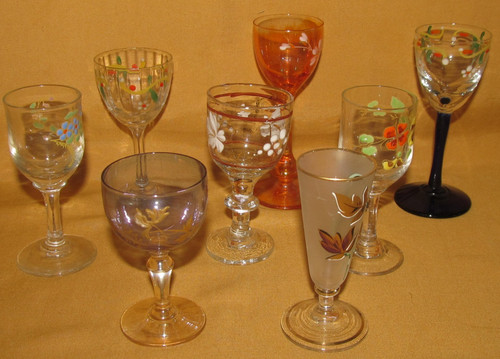 Lot verres à liqueur - de, 8