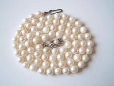 Collier De Perles En Vraies