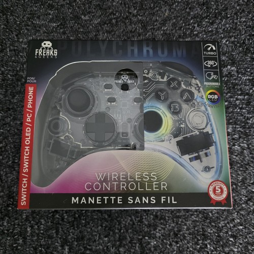 Manette freaks geeks - &,
