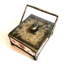 WEDGWOOD Boîte Biscuit