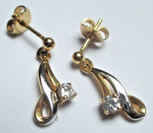 Boucles oreilles percées - boucles,