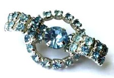 Magnifique Petite Broche vintage strass BLEU très clair NEUVE  3,9cm !