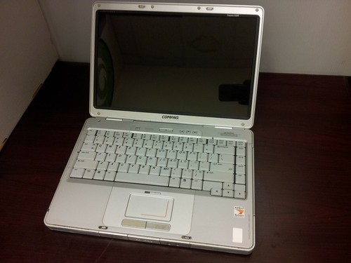 Compaq presario v2000 only - compaq,