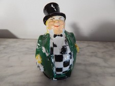 ANCIEN MOUTARDIER en PORCELAINE Représentant le Père LUSTUCRU